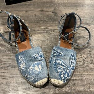 🦋🦋Valentino Denim Butterflies Flats 🦋🦋